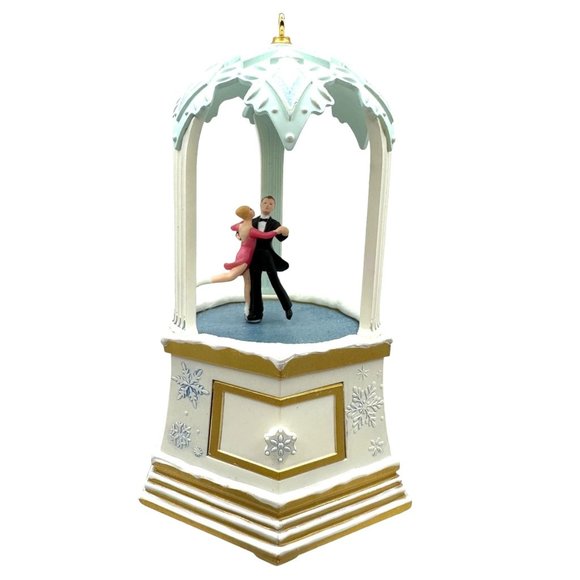 Hallmark Keepsake Ornament Waltzing on Air 2007 Treasures and Dreams Music & Mot - Picture 12 of 12